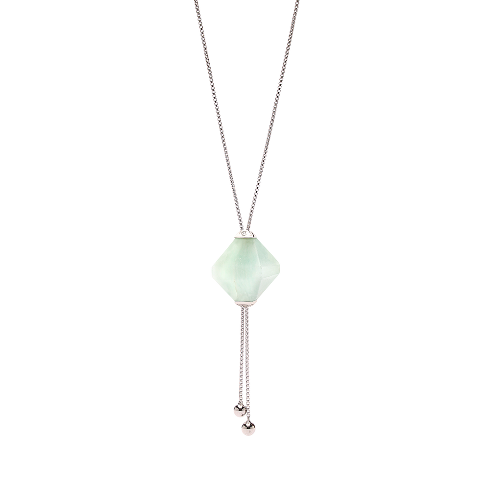 Gliding Crystal Necklace (Twin pyramid)